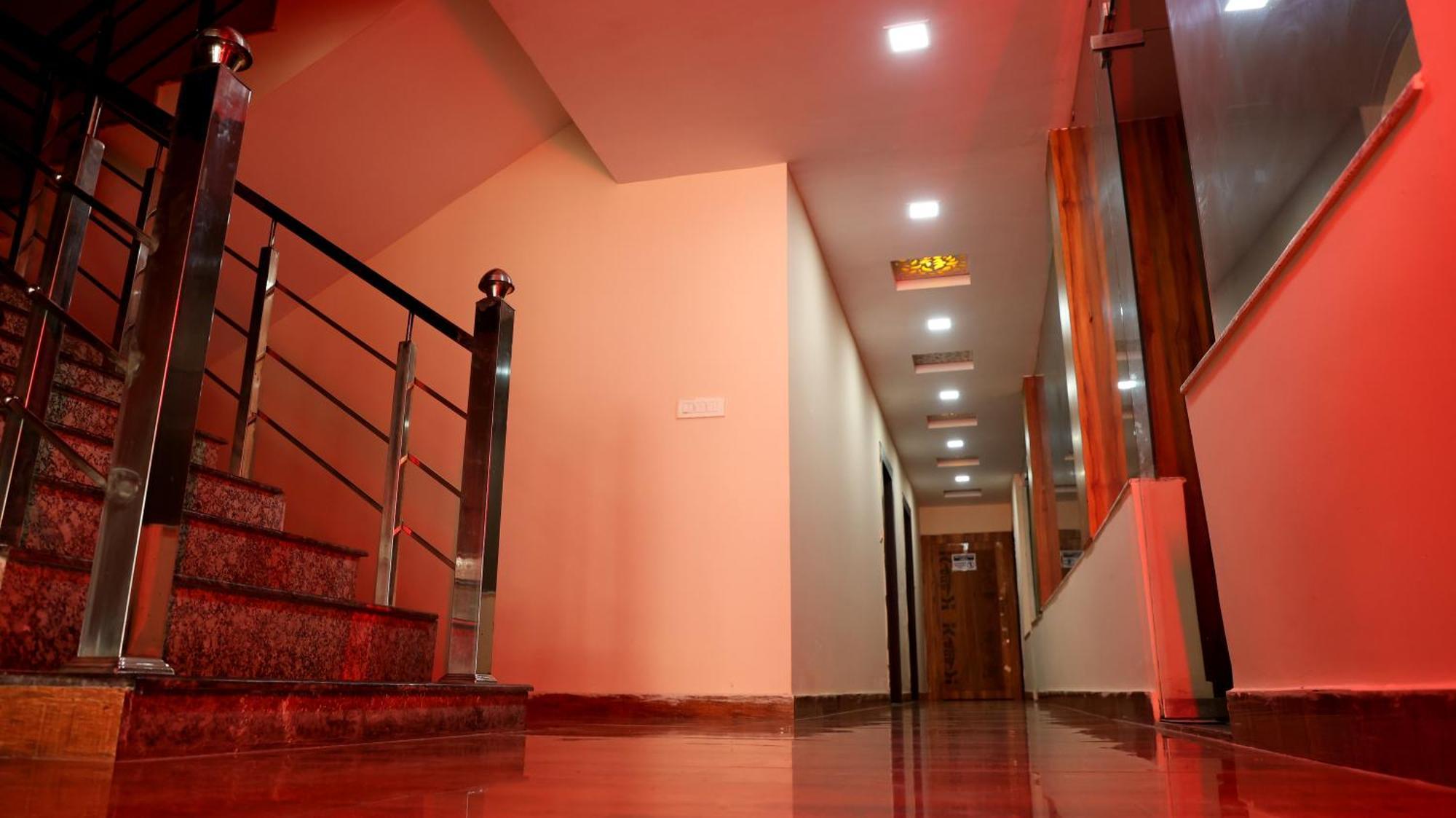 Hotel Blue Pine Haridwār Dış mekan fotoğraf
