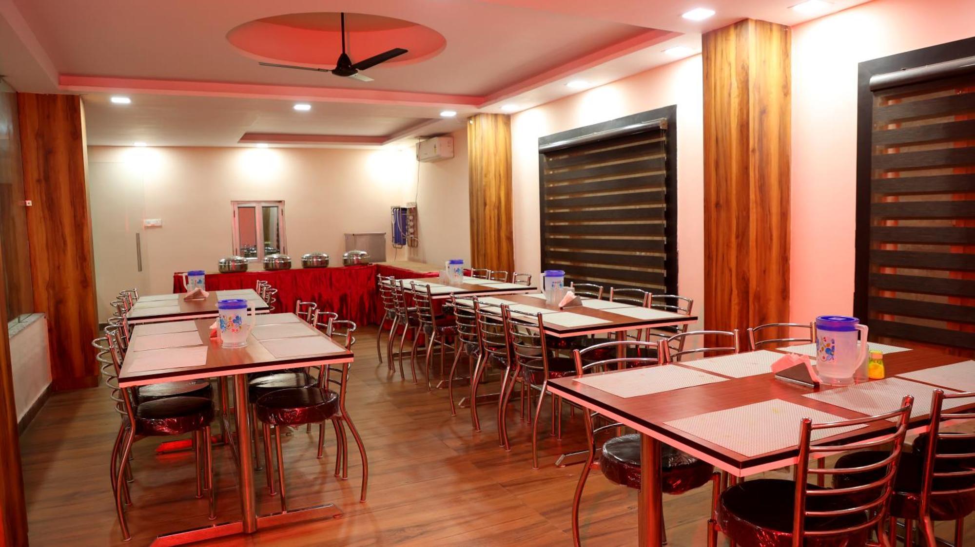 Hotel Blue Pine Haridwār Dış mekan fotoğraf